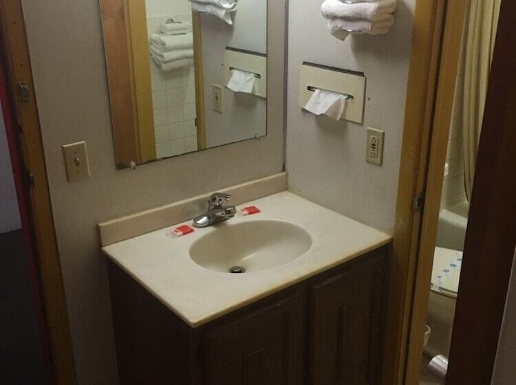 فندق Grapevine Inn