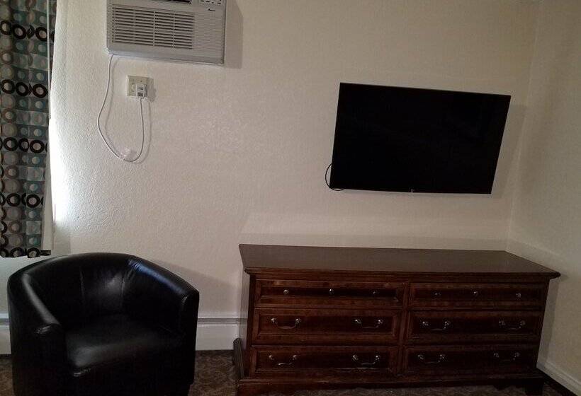 هتل Red Carpet Inn Rochester