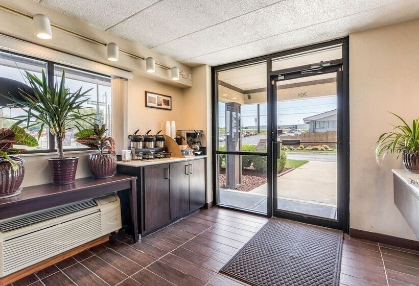 فندق Red Roof Inn Columbia, Mo