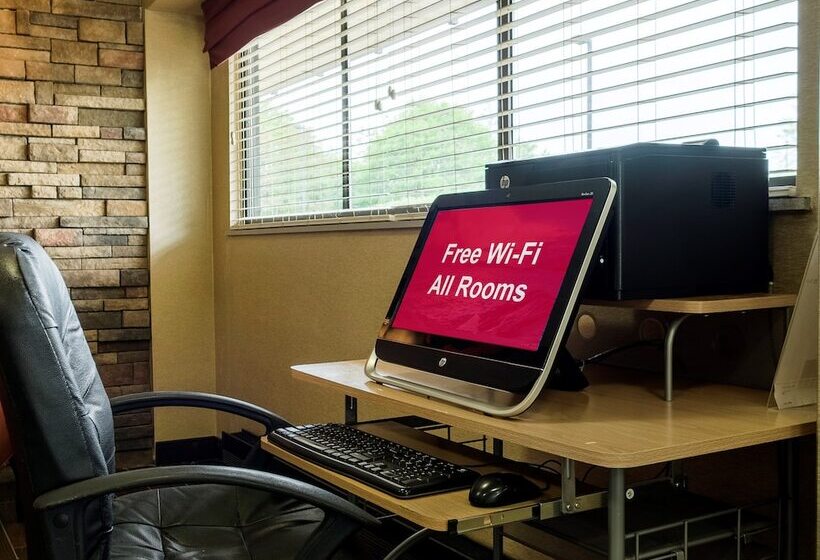 هتل Red Roof Inn Edison