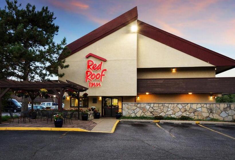 فندق Red Roof Inn Grand Rapids Airport