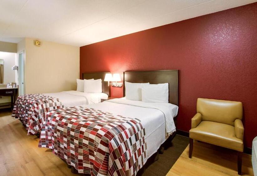 فندق Red Roof Inn Grand Rapids Airport