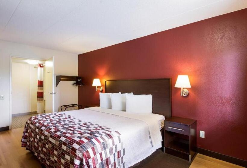 فندق Red Roof Inn Grand Rapids Airport