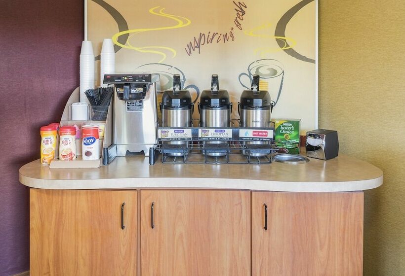 فندق Red Roof Inn Jacksonville Airport