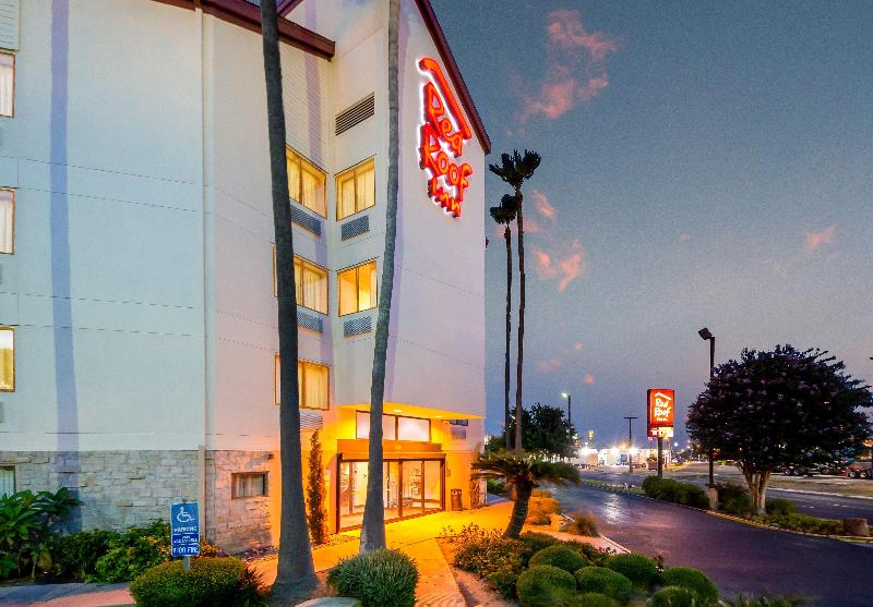 هتل Red Roof Inn Laredo