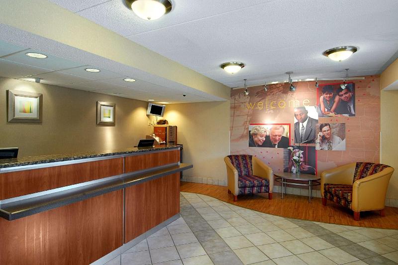 호텔 Red Roof Inn Mystic  New London