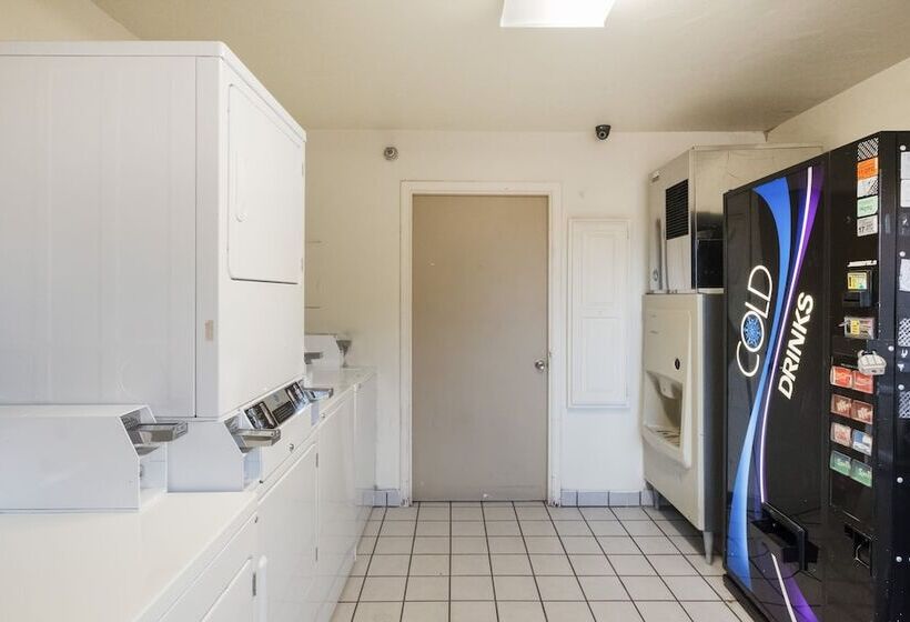 فندق Red Roof Inn Oklahoma Airport I 40 W Fairgrounds