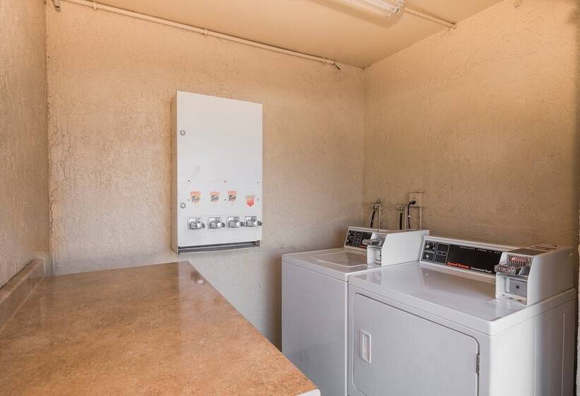 בית מלון כפרי Red Roof Inn Orlando South  Florida Mall