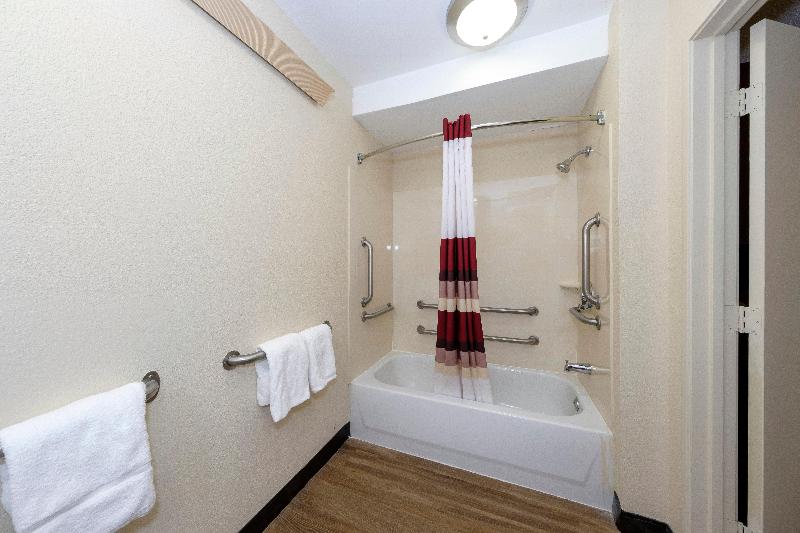 فندق Red Roof Inn Tampa  Brandon