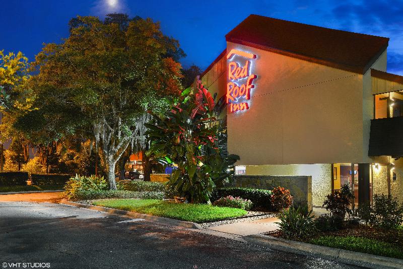 בית מלון כפרי Red Roof Inn Tampa Fairgrounds   Casino