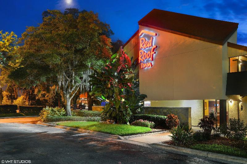 فندق Red Roof Inn Tampa Fairgrounds   Casino