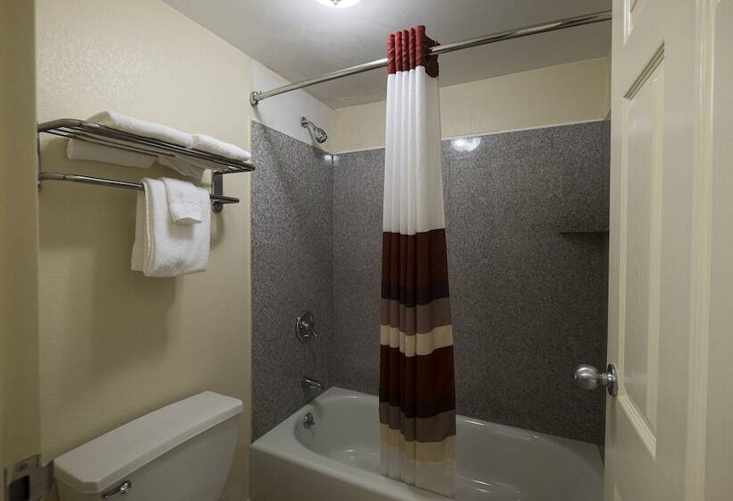 فندق Red Roof Inn Virginia Beach  Norfolk Airport