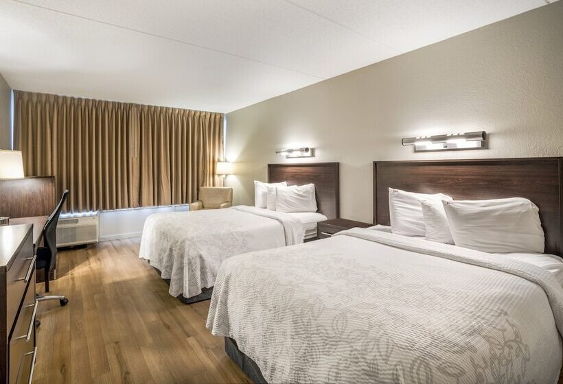 فندق Red Roof Inn Plus+ Boston   Woburn/ Burlington