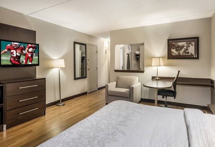 فندق Red Roof Inn Plus+ Boston   Woburn/ Burlington