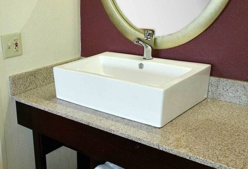 فندق Red Roof Plus Chicago   Hoffman Estates