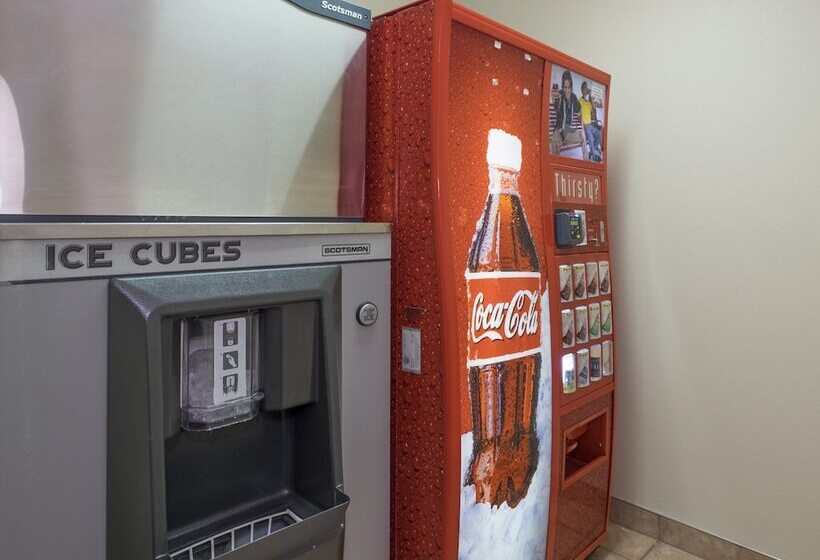 فندق Red Roof Inn Plus+ Columbus Downtown   Convention Center