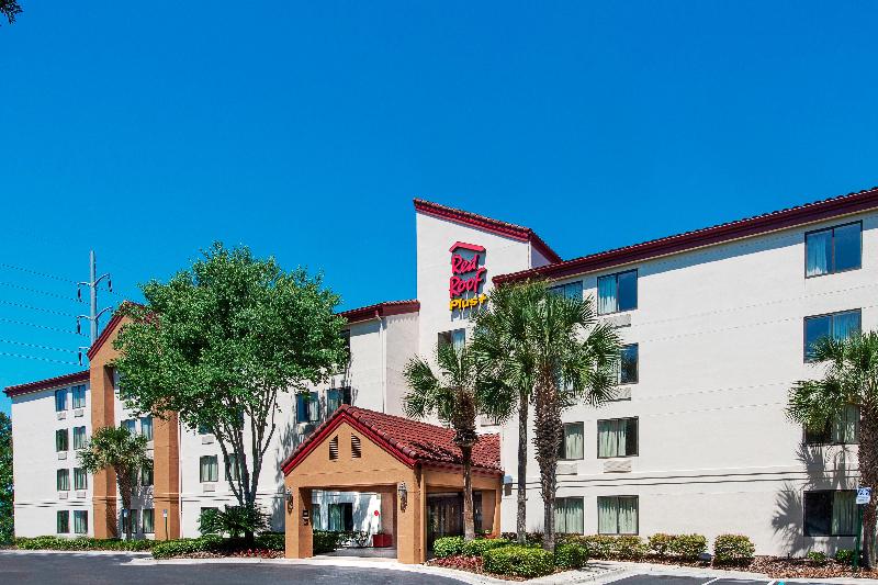 فندق Red Roof Inn Plus + Gainesville