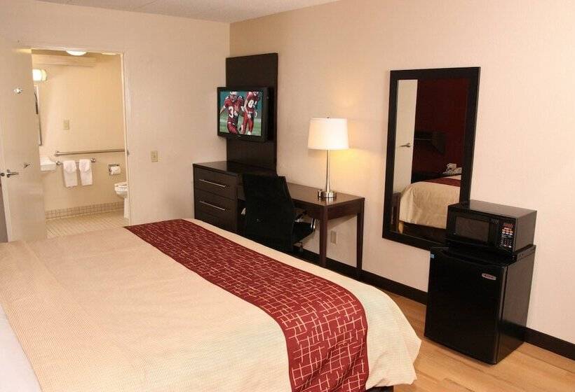 酒店 Red Roof Inn Plus+ Philadelphia Airport