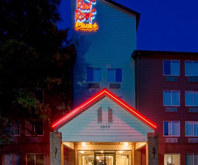 هتل Red Roof Inn Plus Raleigh Downtown Ncsu Conv Center