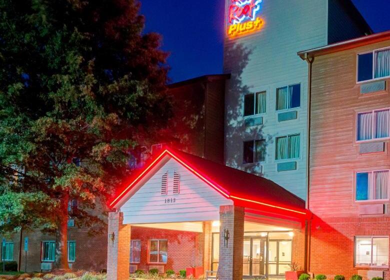 هتل Red Roof Inn Plus Raleigh Downtown Ncsu Conv Center