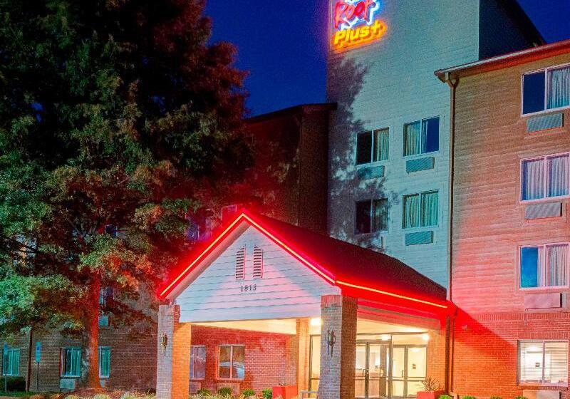 هتل Red Roof Inn Plus Raleigh Downtown Ncsu Conv Center