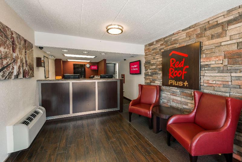 호텔 Red Roof Inn Plus+ St Louis Forest Park/ Hampton Ave