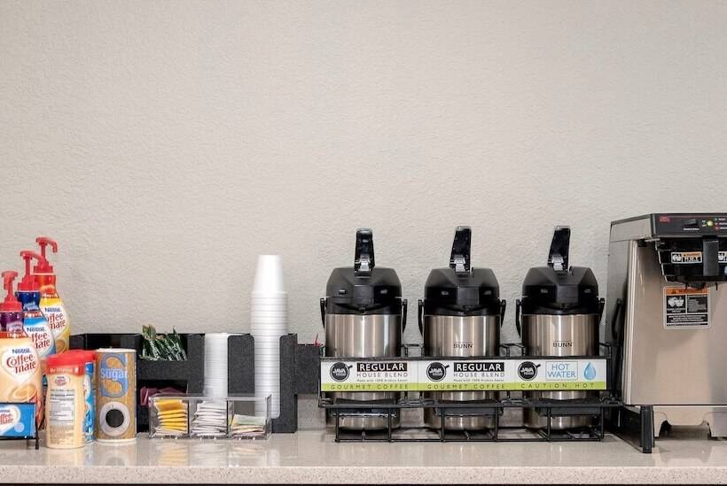 فندق Red Roof Inn Plus+ West Palm Beach