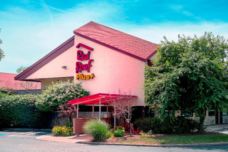 בית מלון כפרי Red Roof Inn Plus+ West Springfield