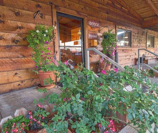 酒店 Red Stone Inn