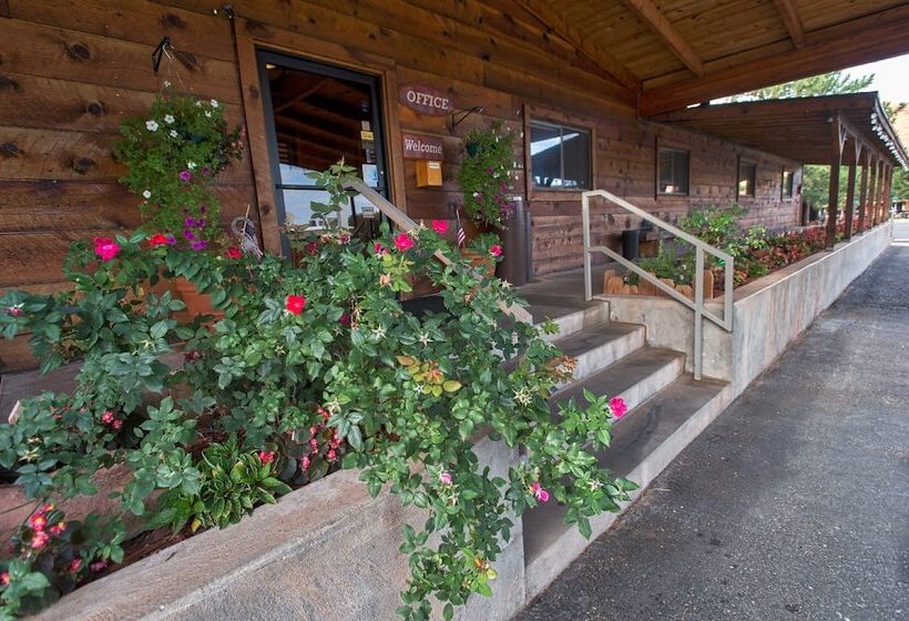 酒店 Red Stone Inn