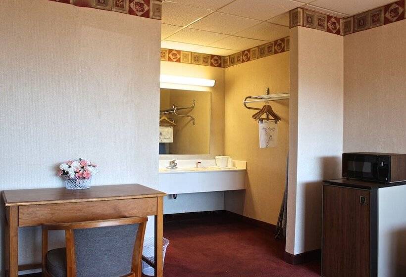 فندق Regency Inn Richmond