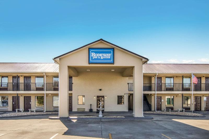 فندق Rodeway Inn & Suites