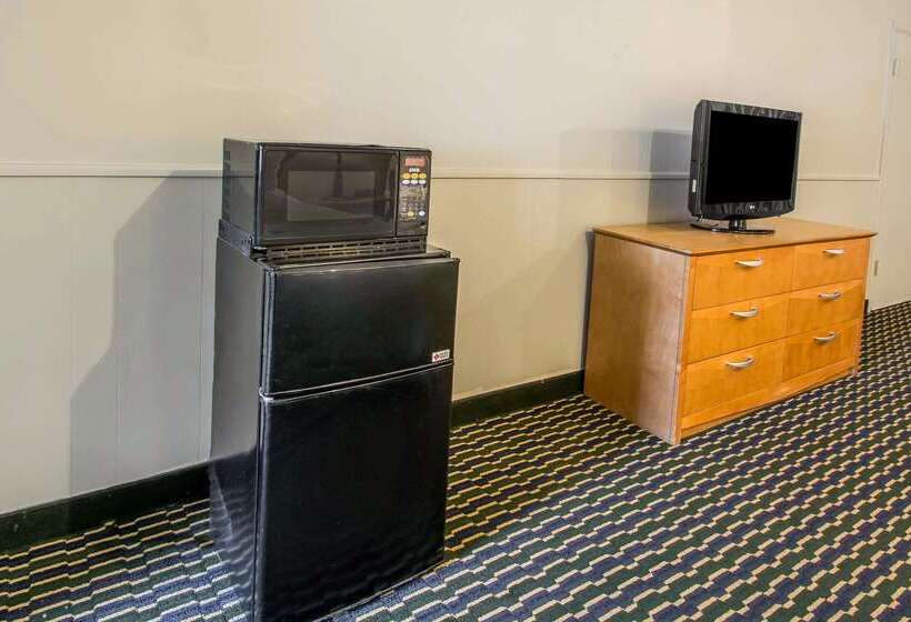 فندق Rodeway Inn & Suites Winter Haven Chain Of Lakes