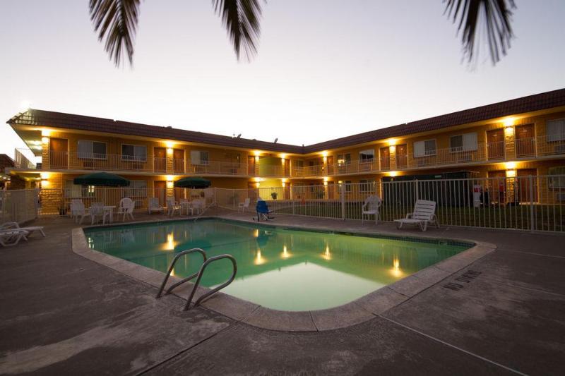 ホテル Rodeway Inn Wine Country