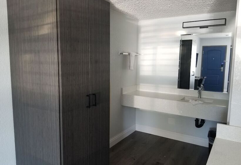 ホテル Studio 6 Sacramento, Ca   Natomas & Smf Airport