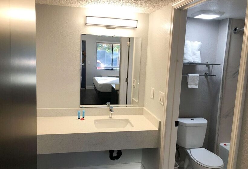 ホテル Studio 6 Sacramento, Ca   Natomas & Smf Airport