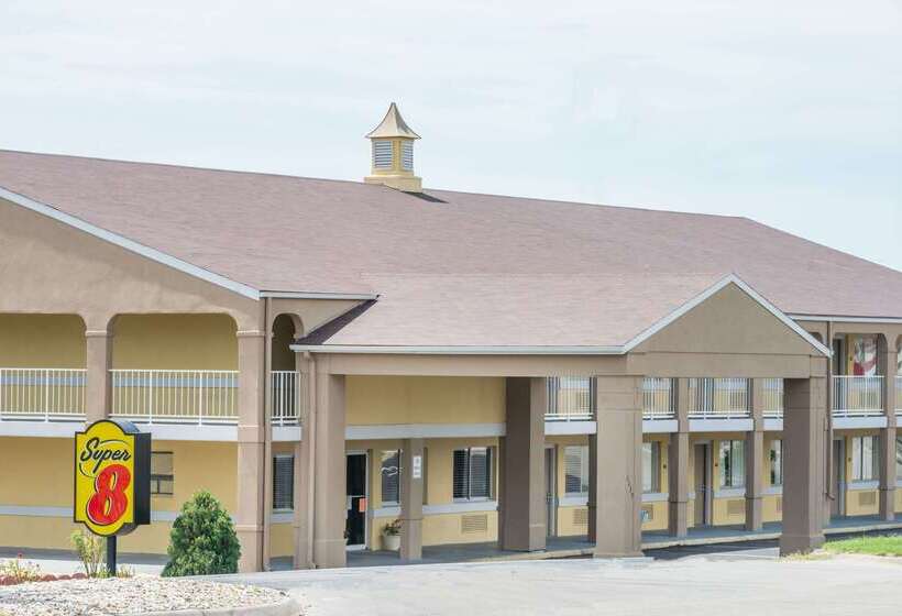 Отель Super 8 By Wyndham Junction City