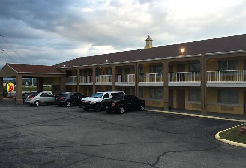 Отель Super 8 By Wyndham Junction City