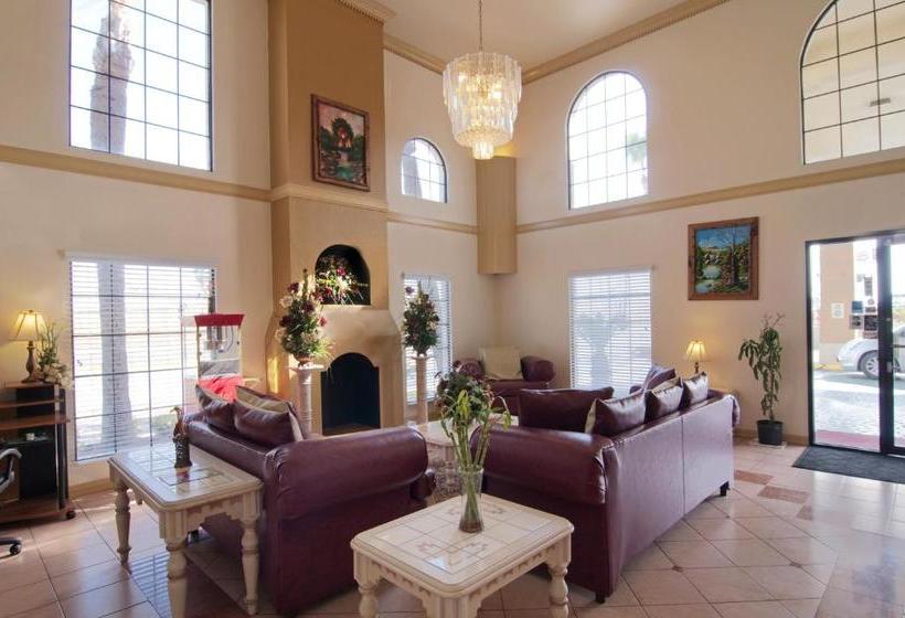 فندق Texas Inn & Suites