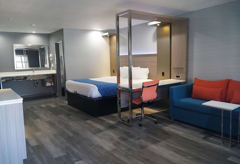 فندق Travelodge By Wyndham Whittier