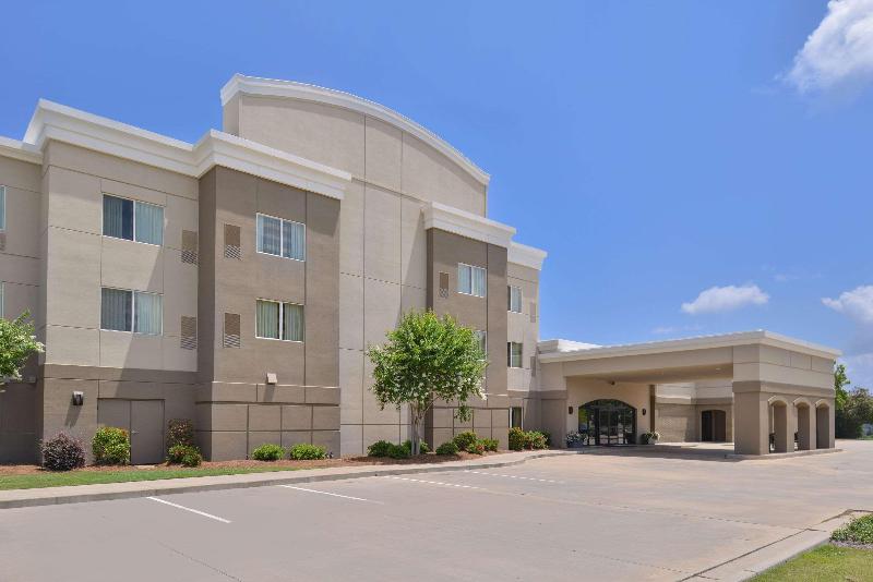 Vue, Ascend Hotel Collection