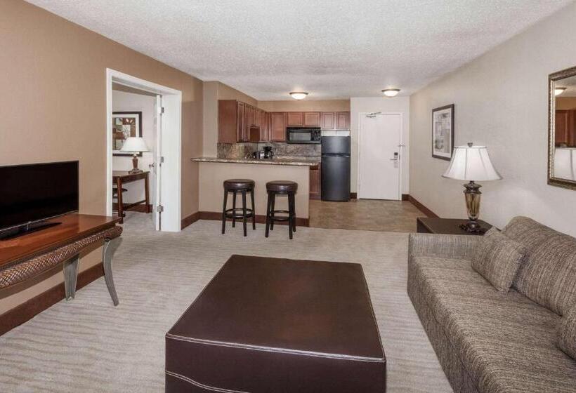 فندق Wyndham Garden Warsaw