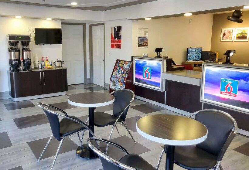 Motel 6 Fresno, Ca   Yosemite Hwy