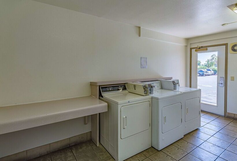 Motel 6 Fresno, Ca   Yosemite Hwy