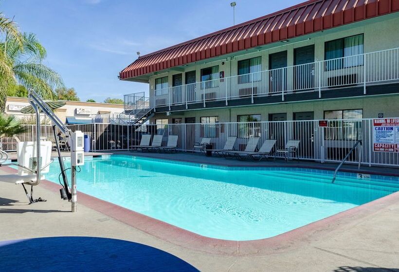 Motel 6 Fresno, Ca   Yosemite Hwy
