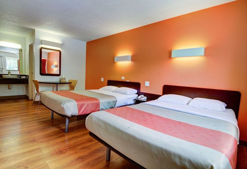 Motel 6 Kansas City, Mo