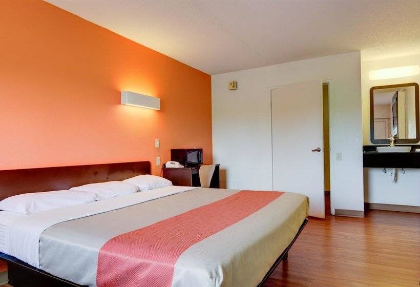 Motel 6 Kansas City, Mo