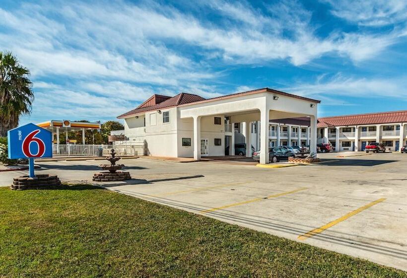 Motel 6 San Marcos, Tx  North