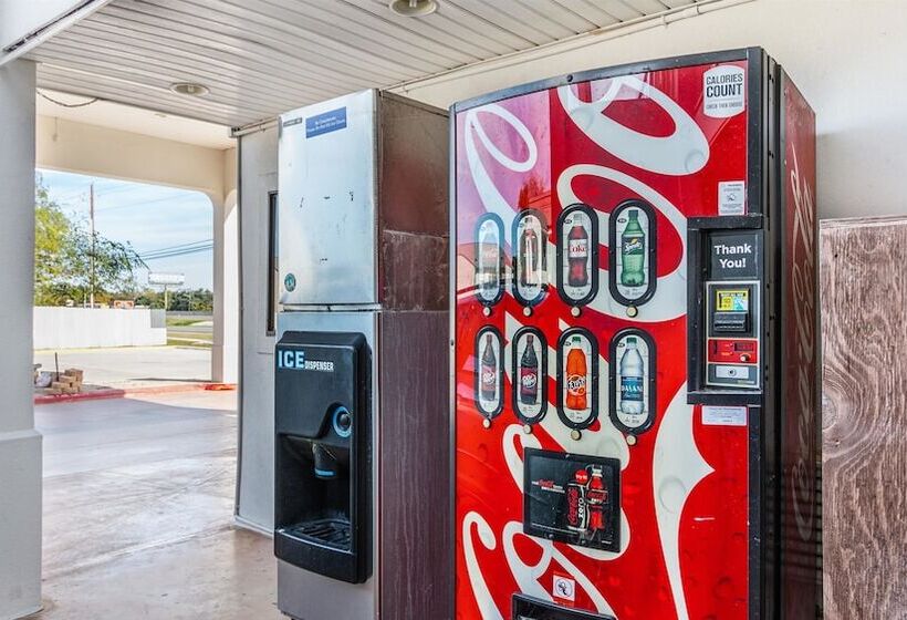 Motel 6 San Marcos, Tx  North