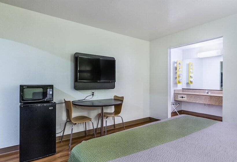 Motel 6 San Marcos, Tx  North